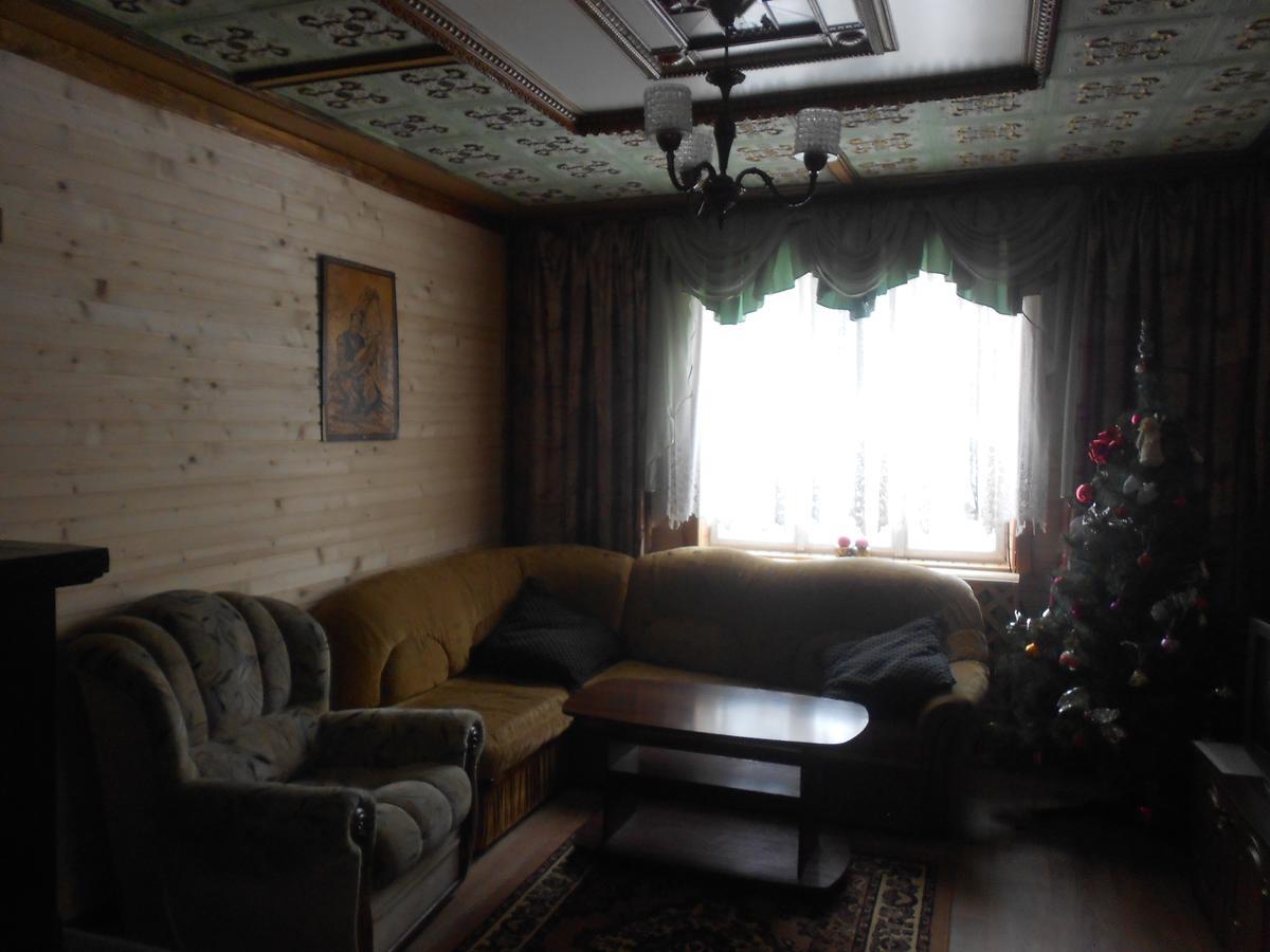 Sadyba Karpatskyi Vedmid Kosiv Esterno foto